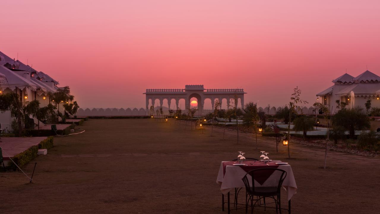 Готель Aaram Baagh Pushkar By Pachar Group Екстер'єр фото