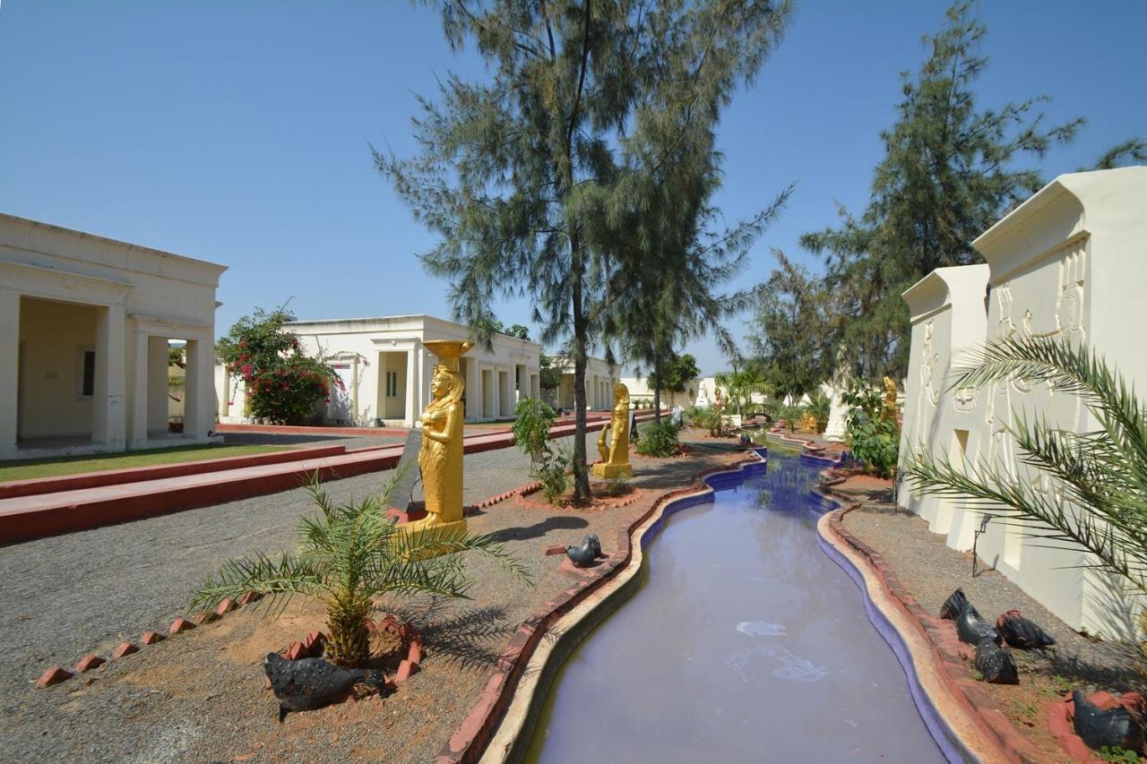 Готель Aaram Baagh Pushkar By Pachar Group Екстер'єр фото